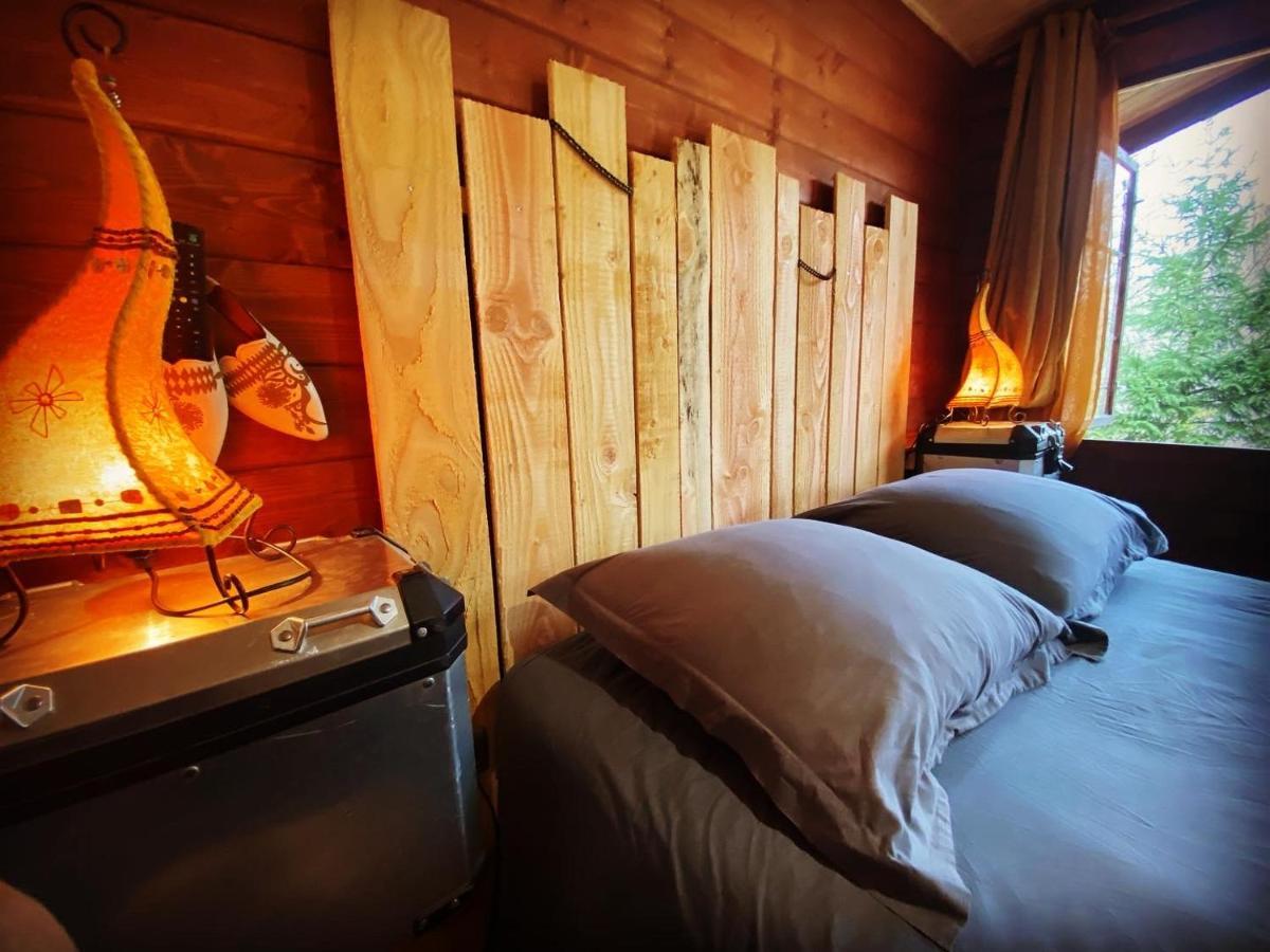 "Le Maloya" Chalets Independants -Chambre Balneo - Relais Motards Lacaune Luaran gambar