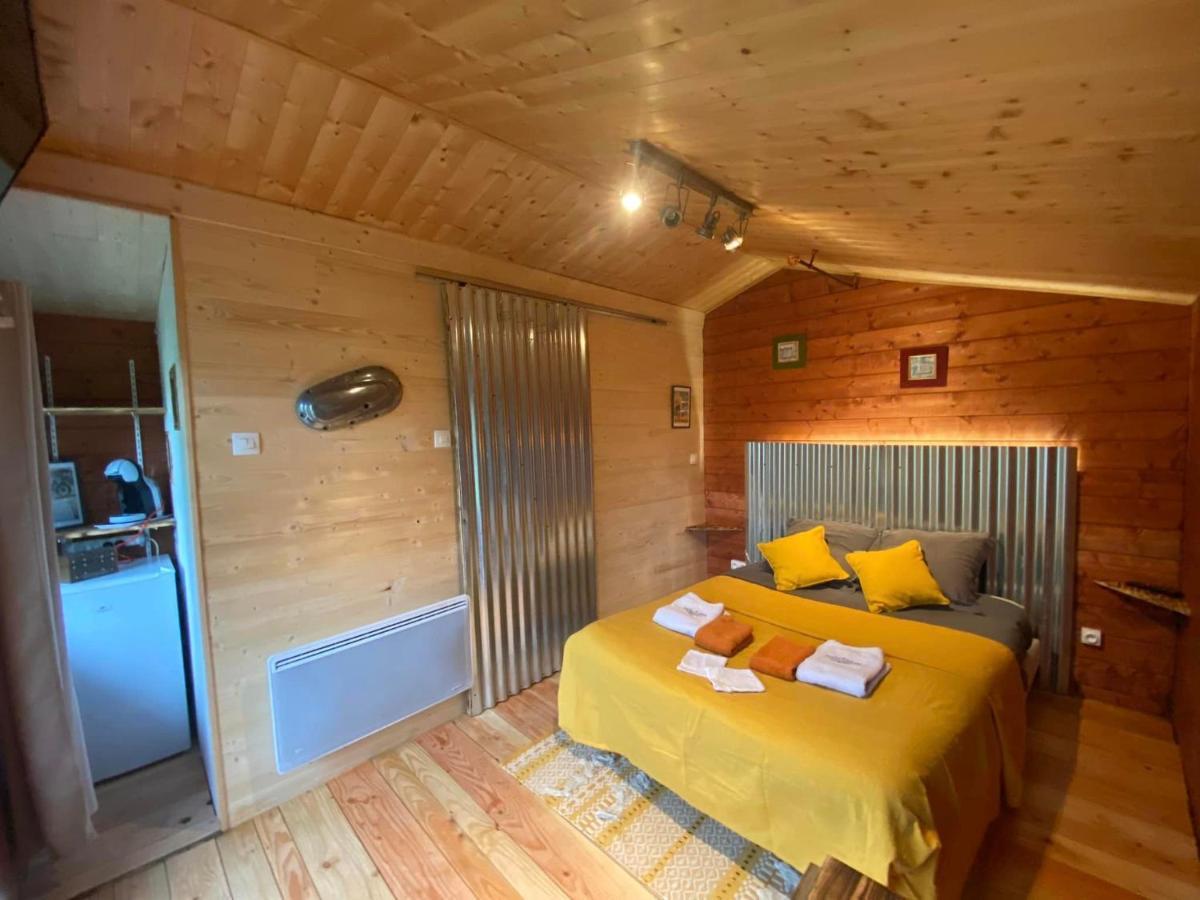 "Le Maloya" Chalets Independants -Chambre Balneo - Relais Motards Lacaune Luaran gambar