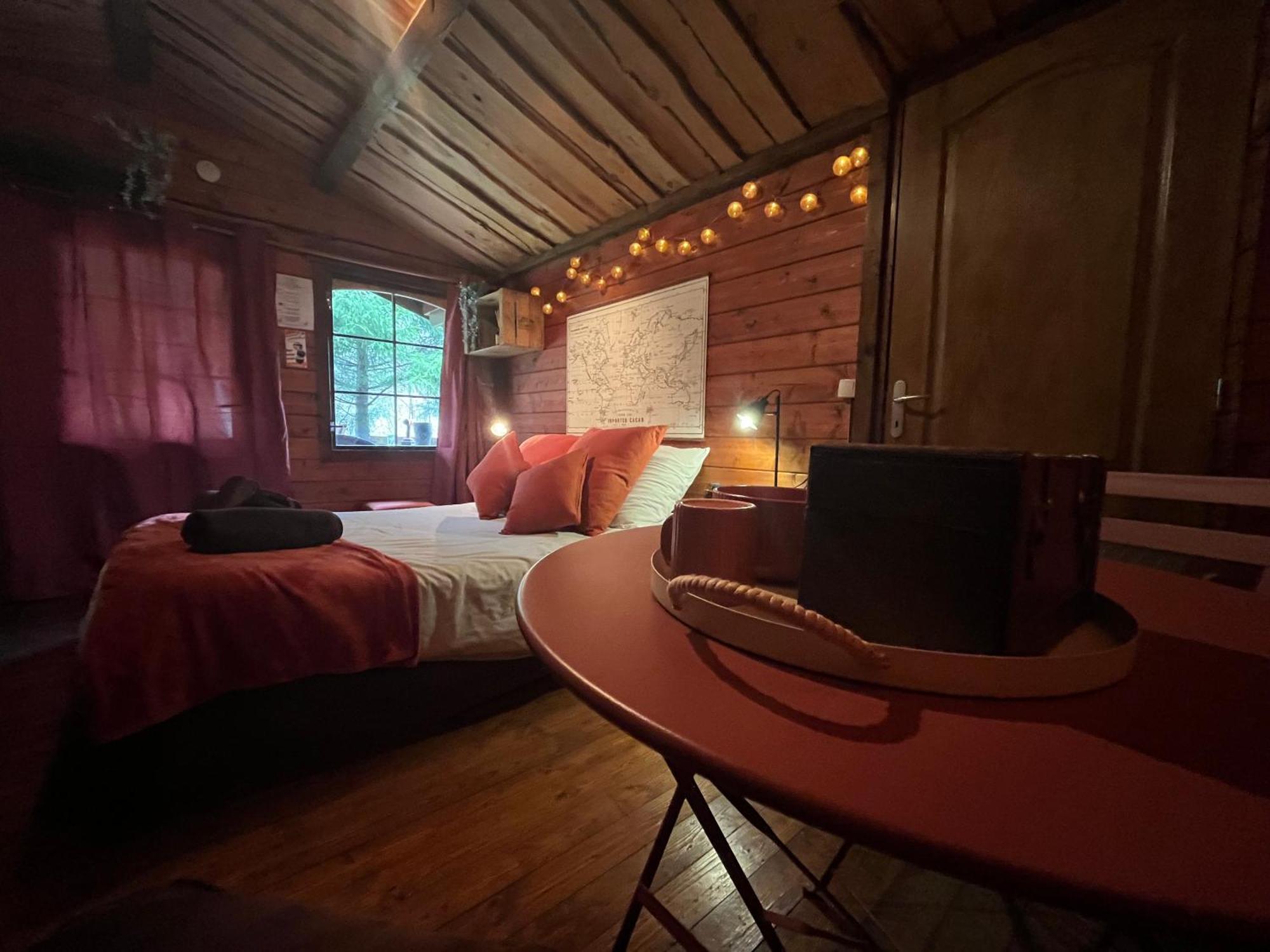 "Le Maloya" Chalets Independants -Chambre Balneo - Relais Motards Lacaune Luaran gambar